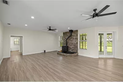 4750 SE 216th Avenue, Morriston, FL 32668 - Photo 14