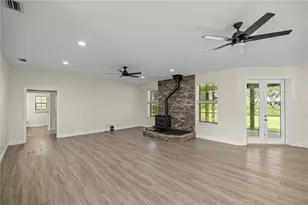 4750 SE 216 Ave, Morriston, FL 32668 - Photo 14