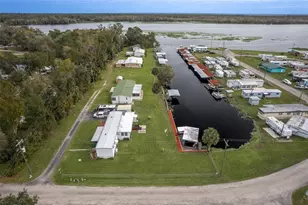 25836 Manhattan Ln, Astor, FL 32102 - Photo 60