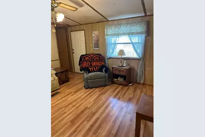 13059 NE 44th Lane, Silver Springs, FL 34488 - Photo 10