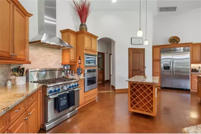 6140 NW 145th Avenue Road, Morriston, FL 32668 - Photo 16