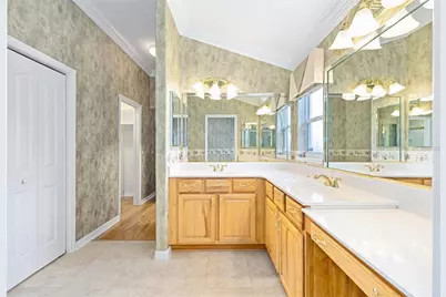 7243 SE 172nd Legacy Lane, The Villages, FL 32162 - Photo 30