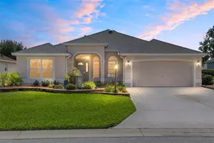 7243 SE 172nd Legacy Ln, The Villages, FL 32162 - Photo 2