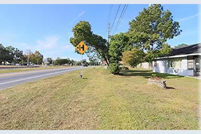 6117 SE Earp Road, Belleview, FL 34420 - Photo 6