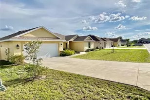 5082 SW 91st PL, Ocala, FL 34476 - Photo 2