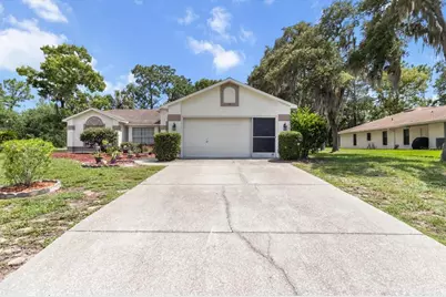 111 Pine Street, Homosassa, FL 34446 - Photo 2