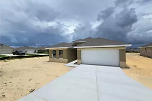 419 W Putting Green Ct, Beverly Hills, FL 34465 - Photo 2