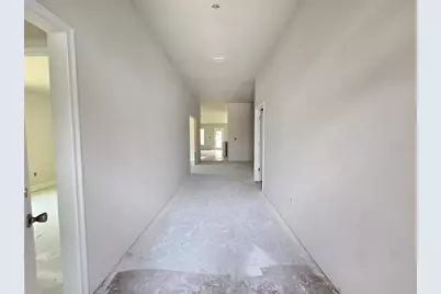 419 W Putting Green Court, Beverly Hills, FL 34465 - Photo 4