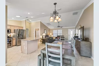 1095 Blythe Way, The Villages, FL 32162 - Photo 10