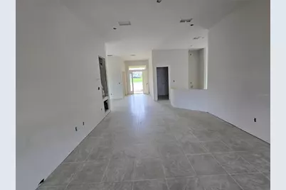 455 W Rexford Drive, Beverly Hills, FL 34465 - Photo 2