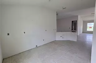 455 W Rexford Dr, Beverly Hills, FL 34465 - Photo 6