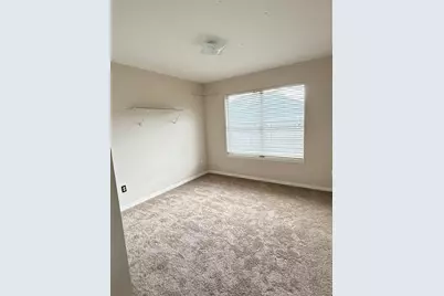 2733 Scarborough Drive, Kissimmee, FL 34744 - Photo 32