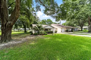 8885 SW 97th Lane Rd, Ocala, FL 34481 - Photo 2