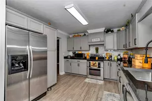 11151 SE 30th St, Morriston, FL 32668 - Photo 18