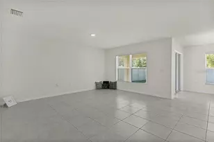 8661 Triumph Cir, Wildwood, FL 34785 - Photo 8