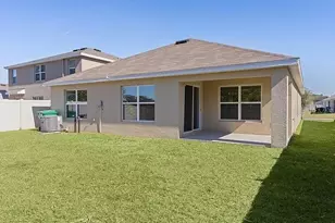 8661 Triumph Cir, Wildwood, FL 34785 - Photo 24