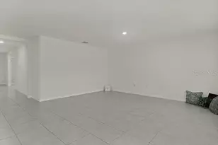 8661 Triumph Cir, Wildwood, FL 34785 - Photo 10