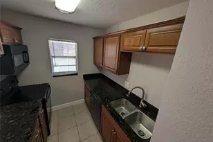 2564 SE 15th Ave, Ocala, FL 34471 - Photo 10