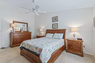 1322 Hollyberry Pl, The Villages, FL 32162 - Photo 16