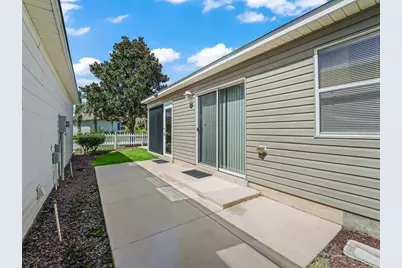 1322 Hollyberry Place, The Villages, FL 32162 - Photo 22