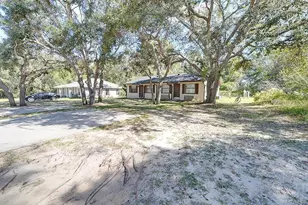 512 Long Ave, Inverness, FL 34453 - Photo 2