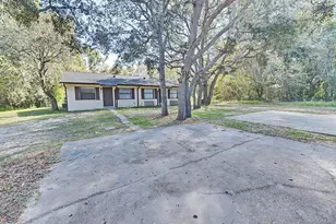 512 Long Ave, Inverness, FL 34453 - Photo 4