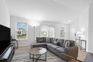 1642 Echols Ct, The Villages, FL 34762 - Photo 6