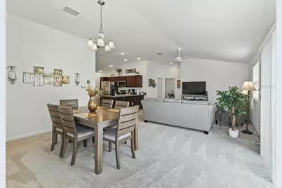 1657 McDonald Court, The Villages, FL 32163 - Photo 4