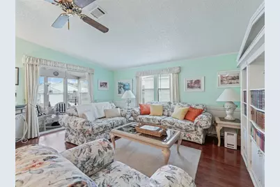 1705 W Schwartz Boulevard, Lady Lake, FL 32159 - Photo 8