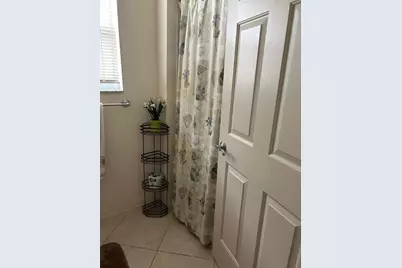 1784 Hinckley Lane, The Villages, FL 32162 - Photo 6