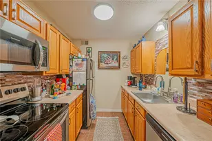 2418 NE 7th St, Ocala, FL 34470 - Photo 10