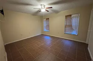 2418 NE 7th St, Ocala, FL 34470 - Photo 2