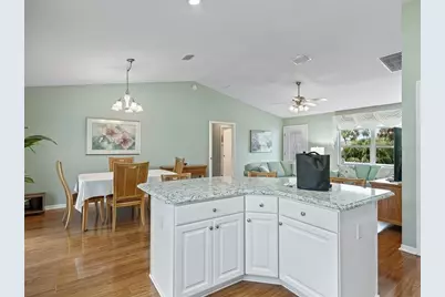 2613 Dunbar Avenue, The Villages, FL 32162 - Photo 10