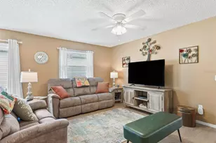 2863 Barboza Dr, The Villages, FL 32162 - Photo 8