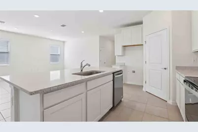 8574 Pinecrest Trail, Wildwood, FL 34785 - Photo 12