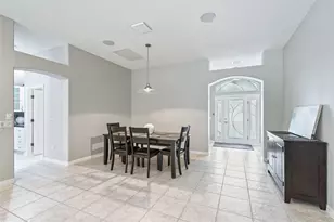 7294 SE 171st Brookhaven Pl, The Villages, FL 32162 - Photo 4