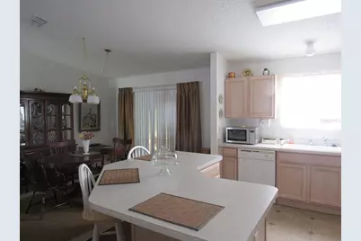 779 Evelyn Drive, The Villages, FL 32162 - Photo 2