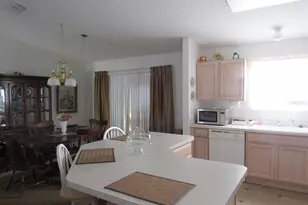 779 Evelyn Dr, The Villages, FL 32162 - Photo 2