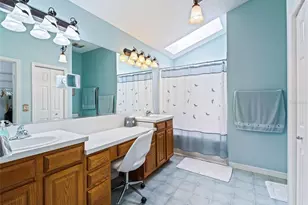 901 San Benito Ln, The Villages, FL 32159 - Photo 16