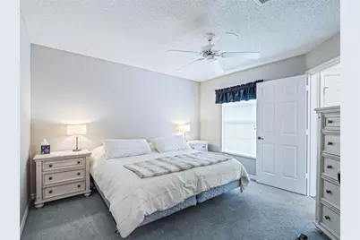 901 San Benito Lane, The Villages, FL 32159 - Photo 4