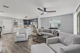 962 Chula Ct, The Villages, FL 32159 - Photo 12