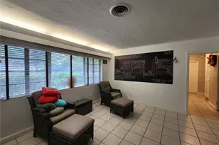 1137 NE 9th St, Ocala, FL 34470 - Photo 12
