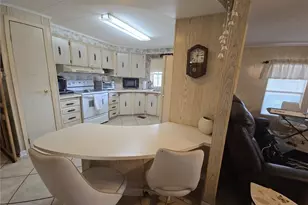 16948 SE 19th Ct, Summerfield, FL 34491 - Photo 10