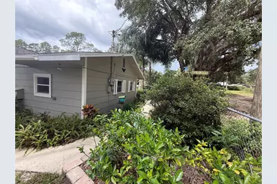 20920 NE 142nd Place, Fort Mc Coy, FL 32134 - Photo 12