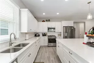 5613 NW 40th Loop, Ocala, FL 34482 - Photo 10