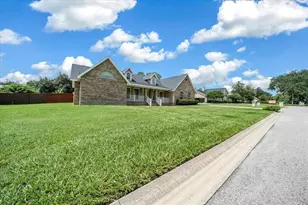 2542 SE 27th St, Ocala, FL 34471 - Photo 16