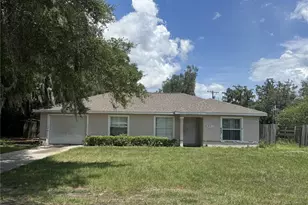 901 SW 7th St, Ocala, FL 34471 - Photo 1