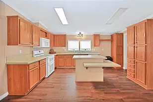 18546 NE 5th Terrace Rd, Citra, FL 32113 - Photo 4