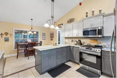 10405 SE 42nd Terrace, Belleview, FL 34420 - Photo 16