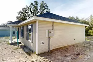 24203 SW South Hills Ct, Dunnellon, FL 34431 - Photo 2